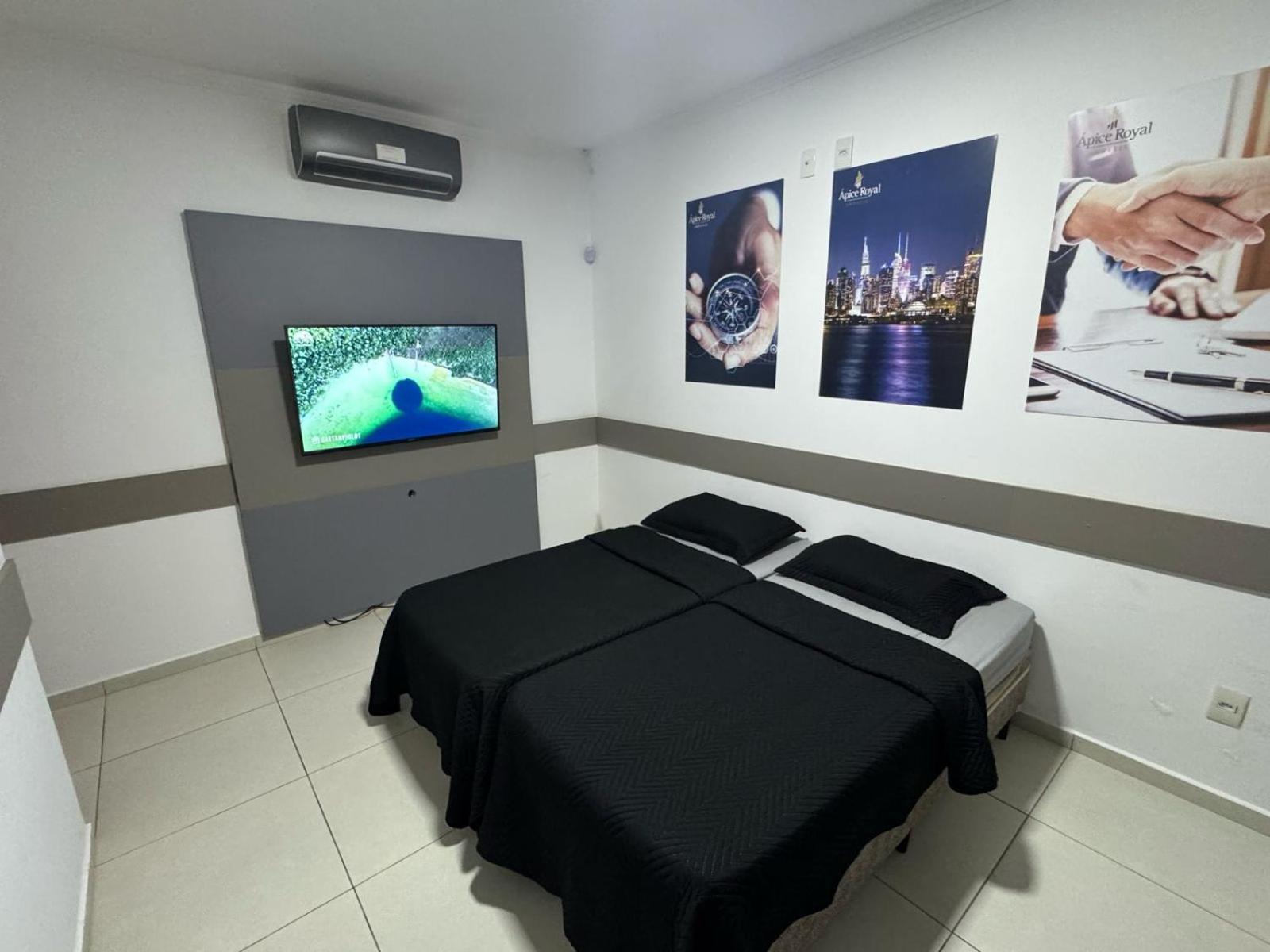 Privativo Apartamento *
